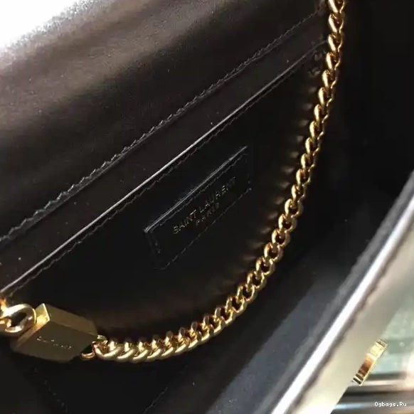 MEDIUM KATE YSL 0528